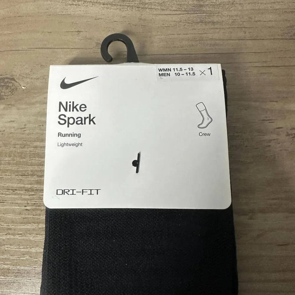 NWT Nike Unisex Spark Dri-FIT Running Crew Socks Black Size Large (DA3584-010)